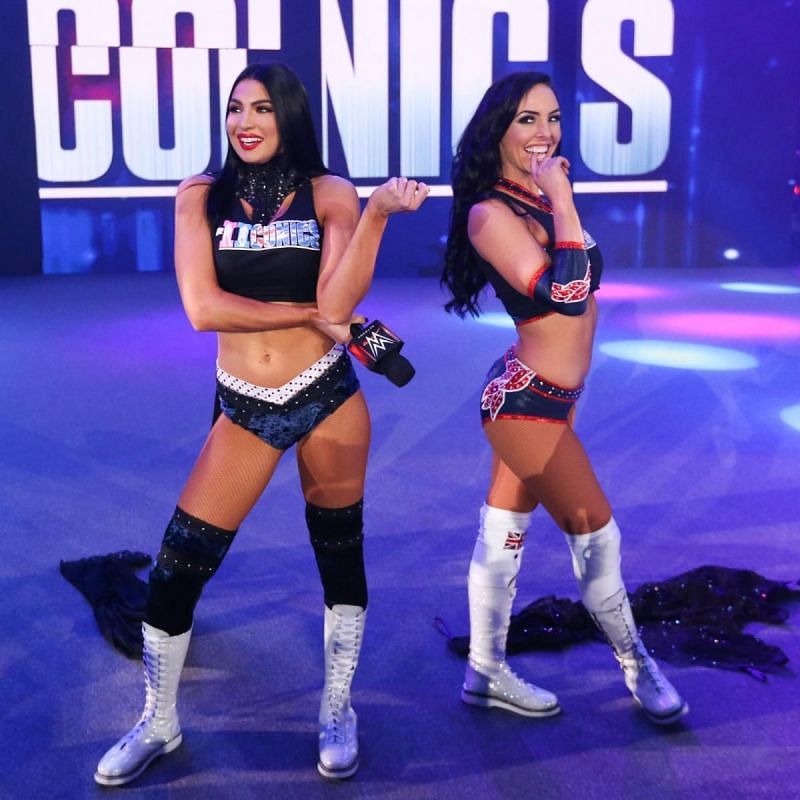 Asuka & Naomi vs. The IIconics: photos | WWE